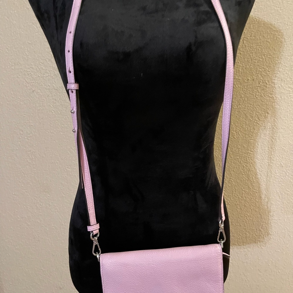 MK Boutique Light Pink Crossbody Bag (never been used)
